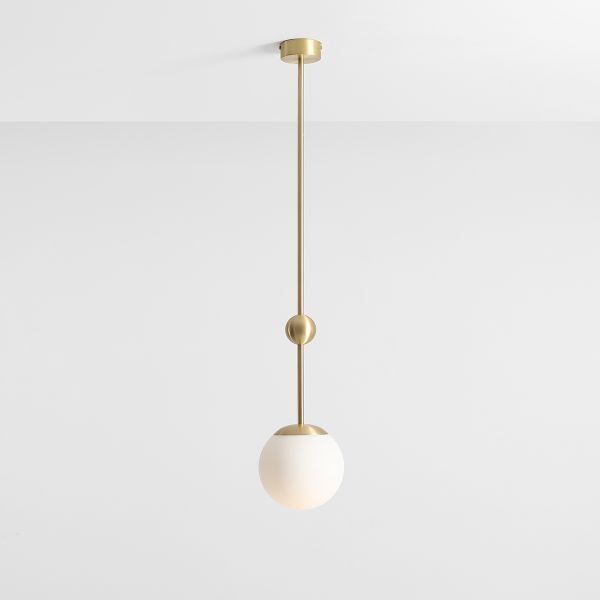 Lampa sufitowa Mae z kolekcji Artera & Ardant z eleganckim szklanym kloszem