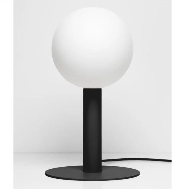 Minimalistyczna czarna lampka nocna Matuba