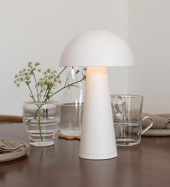 Mobilna lampa Fungi w matowej bieli