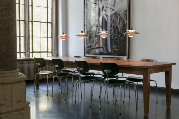Niebieska lampa wisząca PH 5 Mini od Louis Poulsen