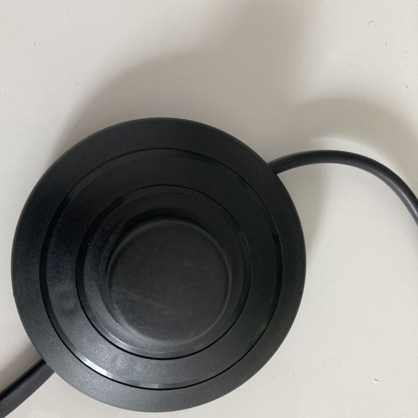 Nowoczesna lampa podłogowa Crane z trzema regulowanymi kloszami