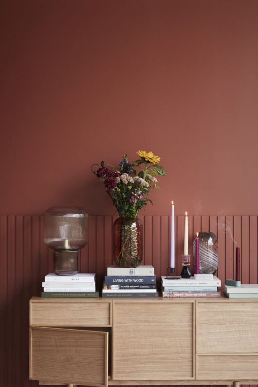 Nowoczesna lampa stołowa Pirum z dymionego szkła