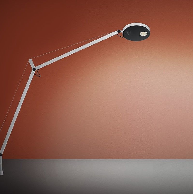 Nowoczesna, regulowana lampa biurkowa Demetra Tavolo ze ściemniaczem