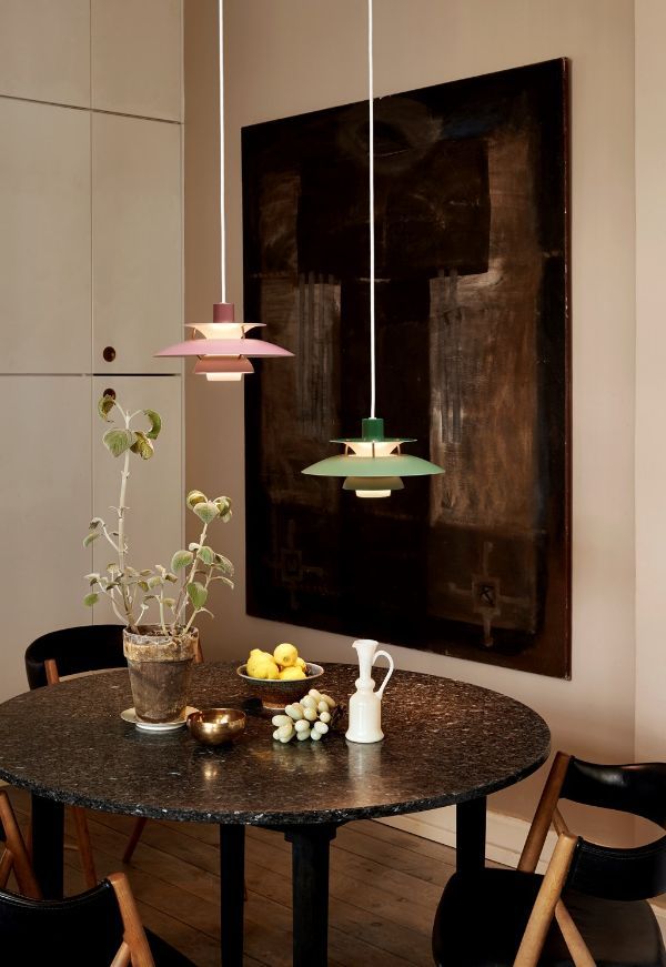 Różowa lampa wisząca PH 5 Mini od Louis Poulsen