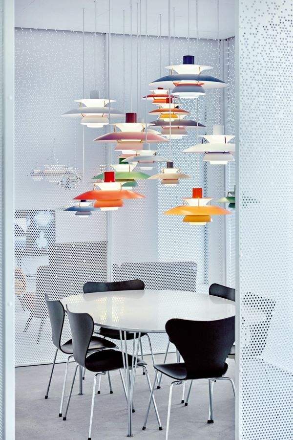 Różowa lampa wisząca PH 5 Mini od Louis Poulsen
