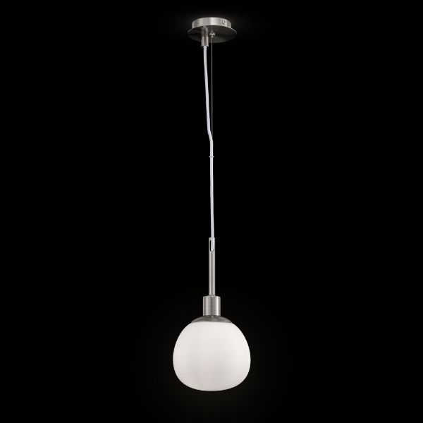 Srebrna wisząca lampa Erich z mlecznym kloszem