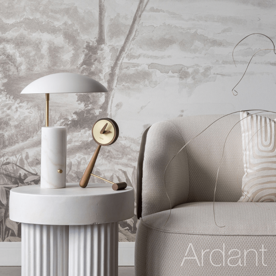 Stylowa biała lampa stołowa Mademoiselles z marmurową podstawą