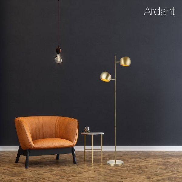 Stylowa lampa podłogowa Edgar z dwoma kloszami w odcieniu złotej patyny