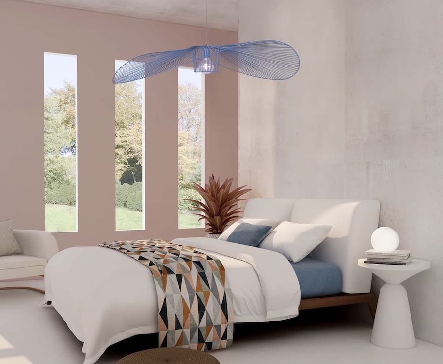 Stylowa lampa wisząca w kształcie kapelusza z niebieskim kloszem