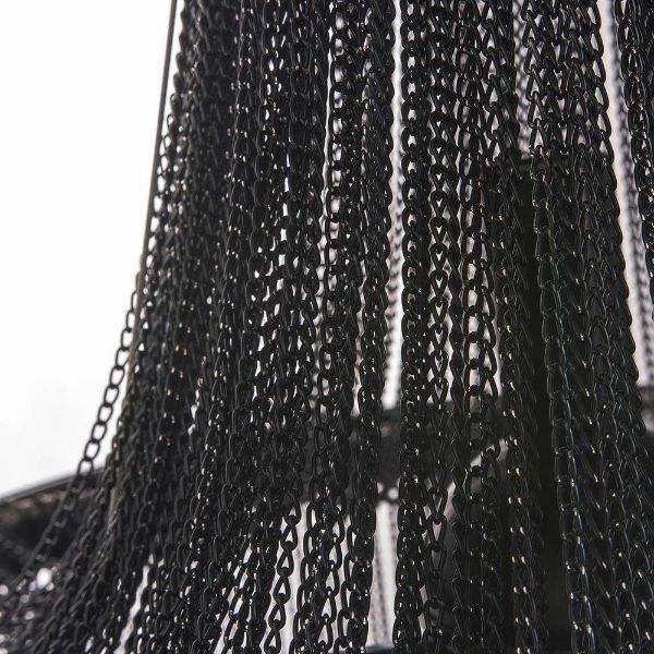 Stylowy żyrandol Roma z czarnymi łańcuszkami