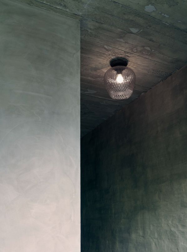 Sufitowa lampa Blown SW5 z dymionego szkła