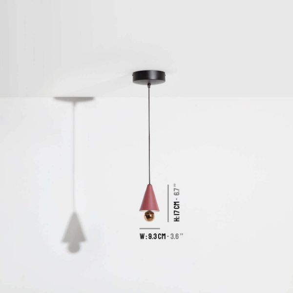 Wisząca lampa Cherry XS w kolorze kasztanowym o stożkowym kształcie
