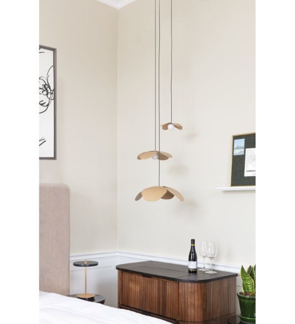 Wisząca lampa Forget Me Not S w odcieniu naturalnego dębu