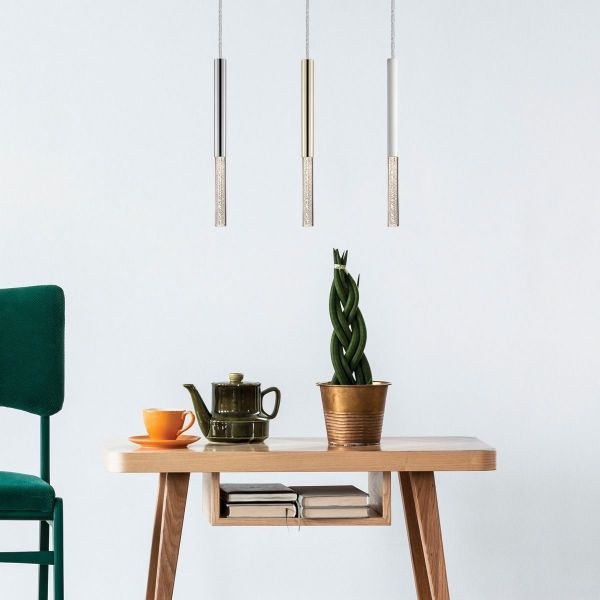 Wisząca lampa LED One w białym kolorze – cylindryczny kształt.