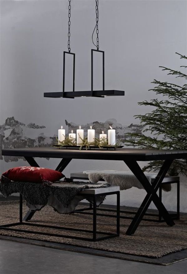 Wisząca lampa LED Tray z wbudowaną półką