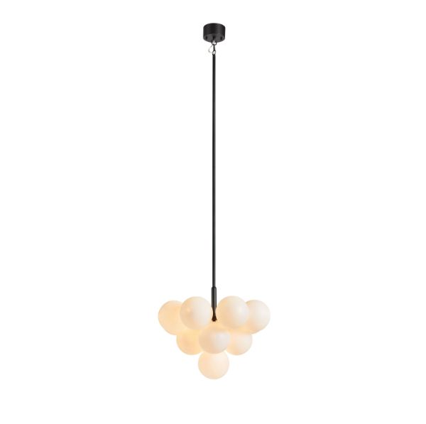Wisząca lampa Merlot w czarnym kolorze z mlecznymi kulami