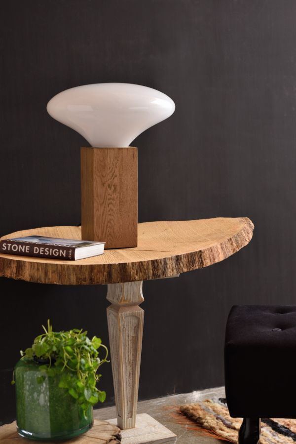 Wysoka biała lampa stołowa Cocoon Big