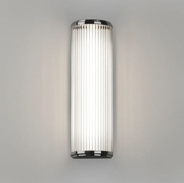 Wysoki chromowany kinkiet Versailles 400, IP44, z funkcją ściemniania