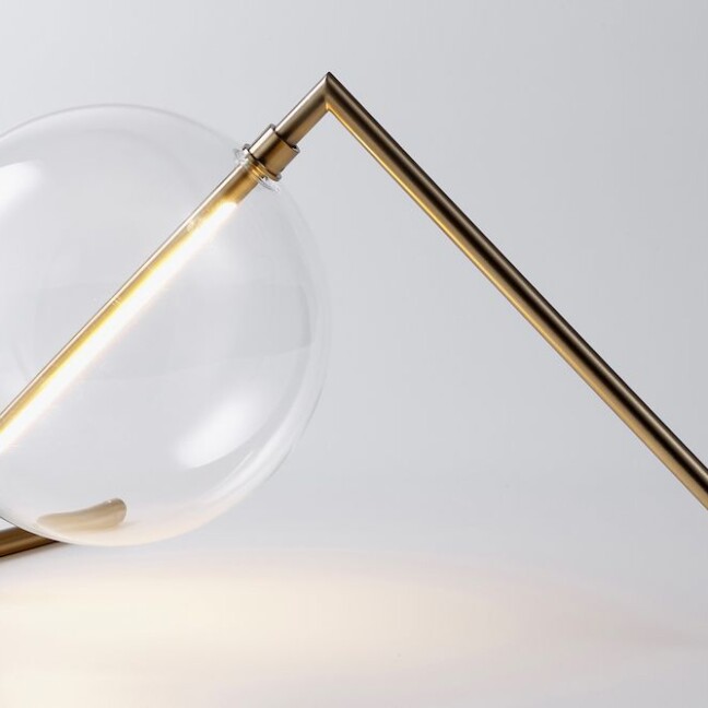 Złota lampa stołowa Amore z oświetleniem LED