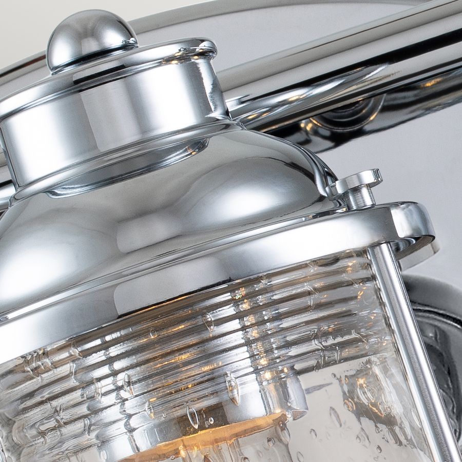 Kinkiet Ashlandbay z trzema punktami świetlnymi w wykończeniu z polerowanego chromu