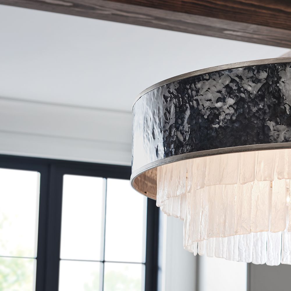 Wisząca lampa Reverie w odcieniu szampańskiego złota