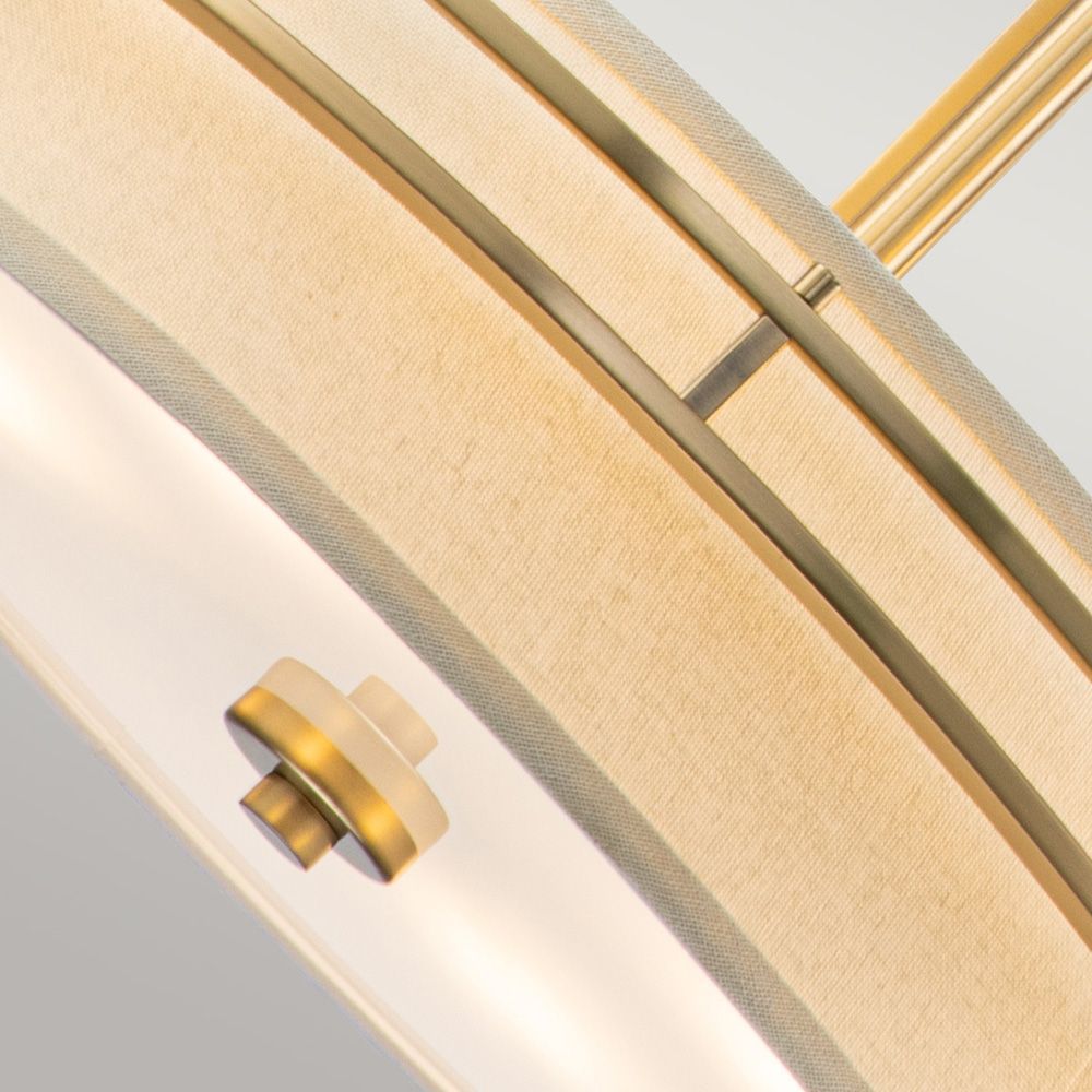 Wisząca lampa Uptown Gotham w kolorze szczotkowanego mosiądzu