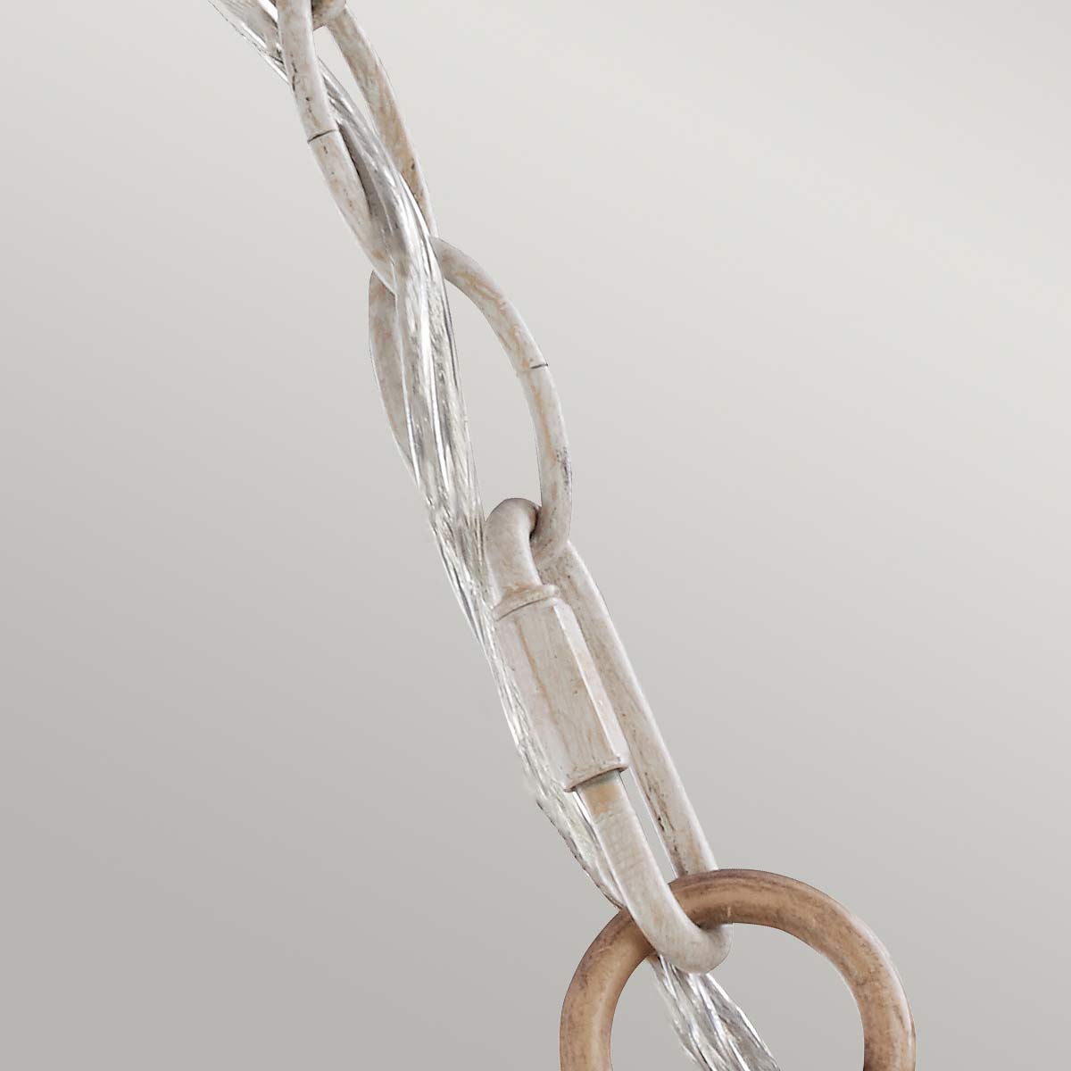 Stylowy żyrandol Hartsville z trzema punktami świetlnymi