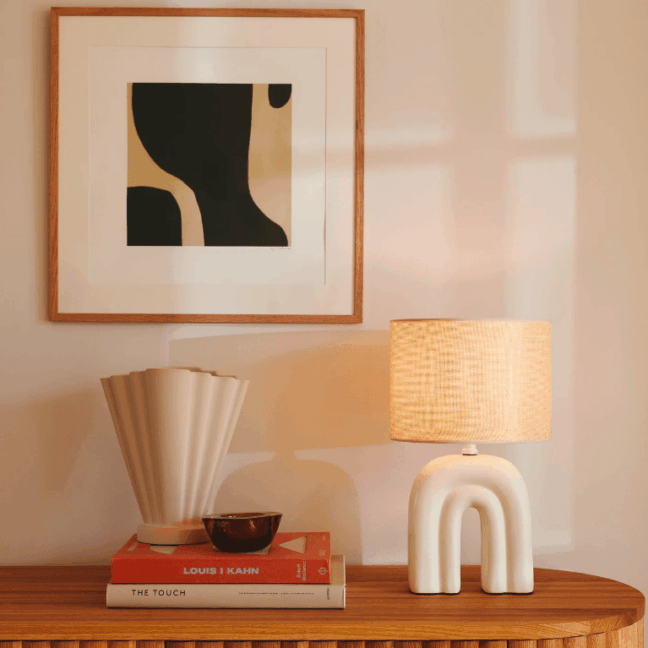Ceramiczna lampa stołowa Haze z lnianym abażurem