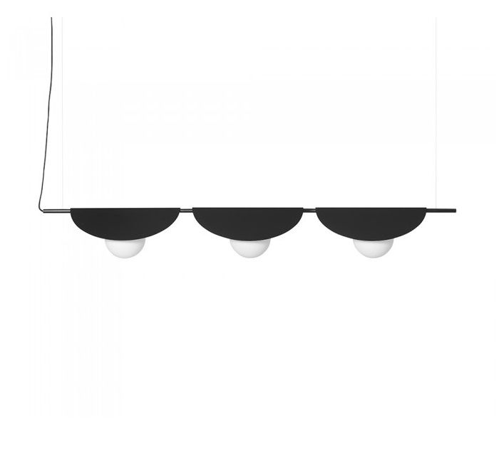 Nowoczesny czarny żyrandol Sallo C z trzema szklanymi kulami i owalnymi blaszkami