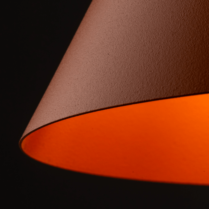 Duża wisząca lampa Cono XL TK w kolorze pomarańczowym, o średnicy 50 cm, w stylu retro