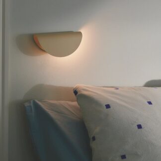 Beżowy kinkiet Nordlux Model 2110 w retro stylu