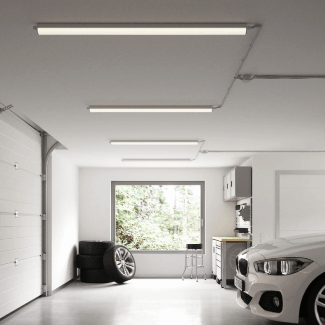 Podłużna listwa LED Westport 120 do garażu, moc 39W, strumień świetlny 4400lm