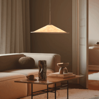 Beżowa lampa Hill 55 wykonana z włókien Tyvek