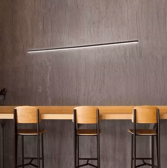 Podłużna wisząca lampa Linea No.1 z oświetleniem LED o temperaturze barwowej 3000K