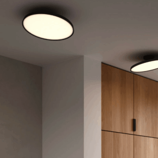 Nowa wersja czarnej lampy sufitowej Kaito 2 Pro 40 LED od DFTP