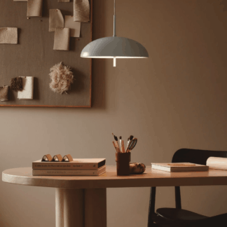 Skandynawski zwis sufitowy Versale 35 od DFTP