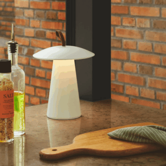 Biała, ulepszona lampka stołowa Ara 2 LED na baterie