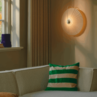 Kinkiet Nadia od Nordlux z białym plisowanym kloszem