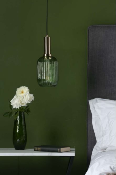 Lampa w stylu retro Sawyer z zielonego prążkowanego szkła