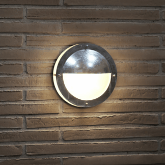 Srebrny, galwanizowany kinkiet elewacyjny Malte o stopniu ochrony IP54