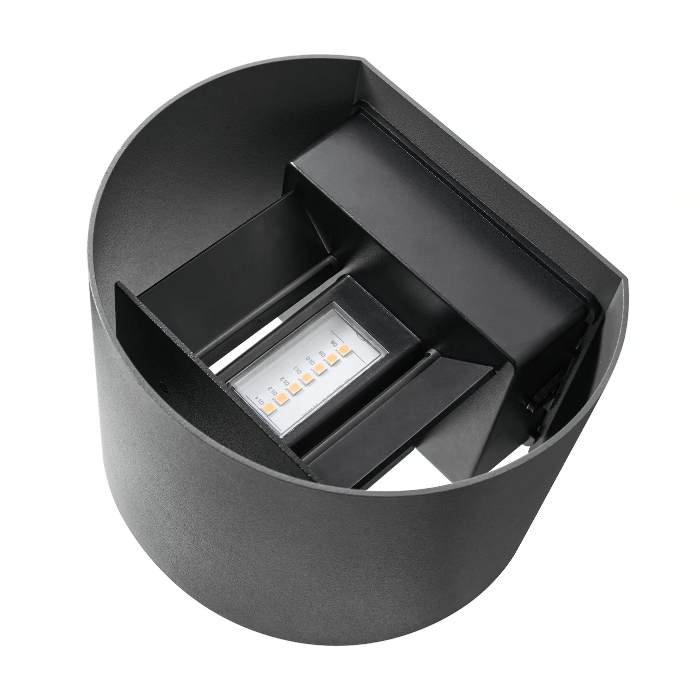 Antracytowa zewnętrzna lampa ścienna Milda od Nordlux z wbudowanym oświetleniem LED i klasą ochrony IP44