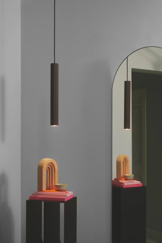 Brązowa, wisząca lampa Vico o karbowanej tubie od Nordlux