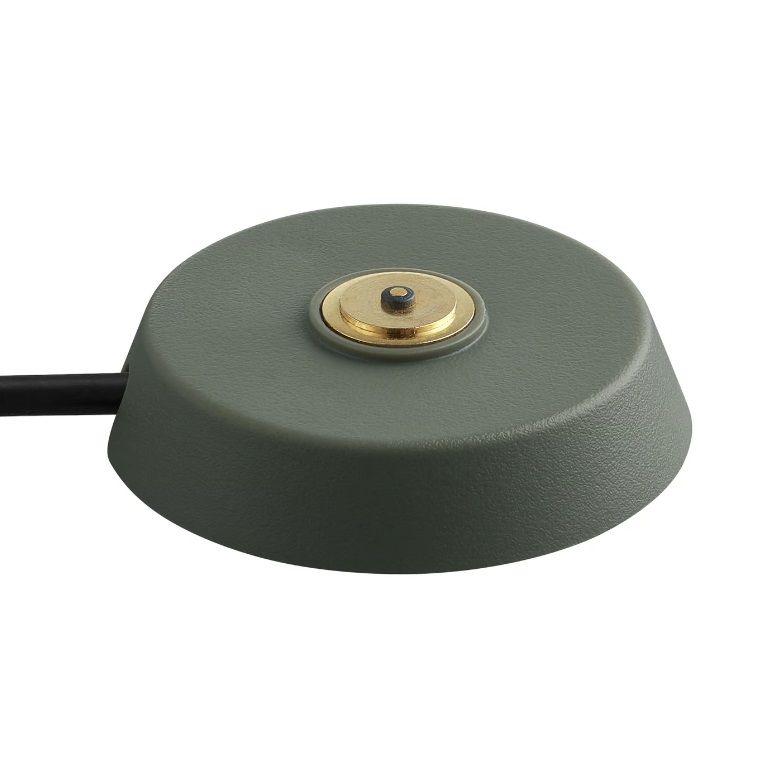 Mała przenośna lampka Ellen To-Go z wbudowanym akumulatorem w kolorze zielonym