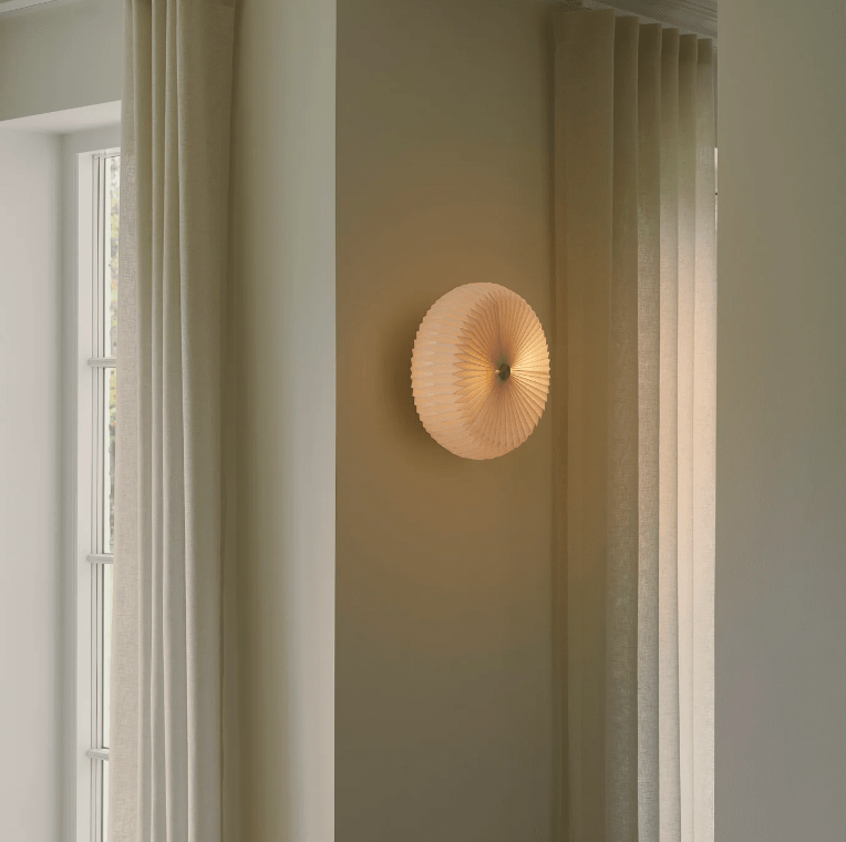 Plisowany papierowy kinkiet Belloy 40