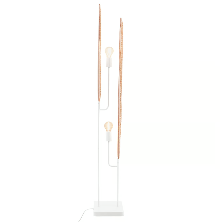 Rattanowa lampa podłogowa Bali w stylu boho o naturalnym wyglądzie