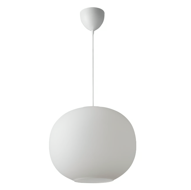 Wisząca lampa Navone 40 od DFTP z białą opalową kulą