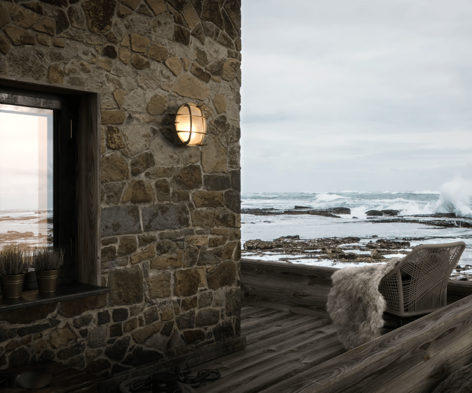 Zewnętrzny kinkiet Retro Polperro w mosiężnym wykończeniu o klasie szczelności IP64