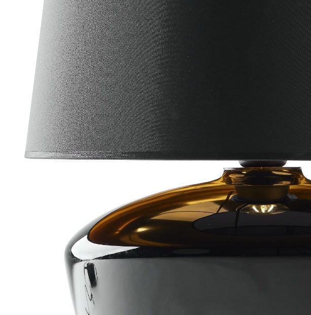 Czarna nocna lampka Fiord z eleganckim abażurem