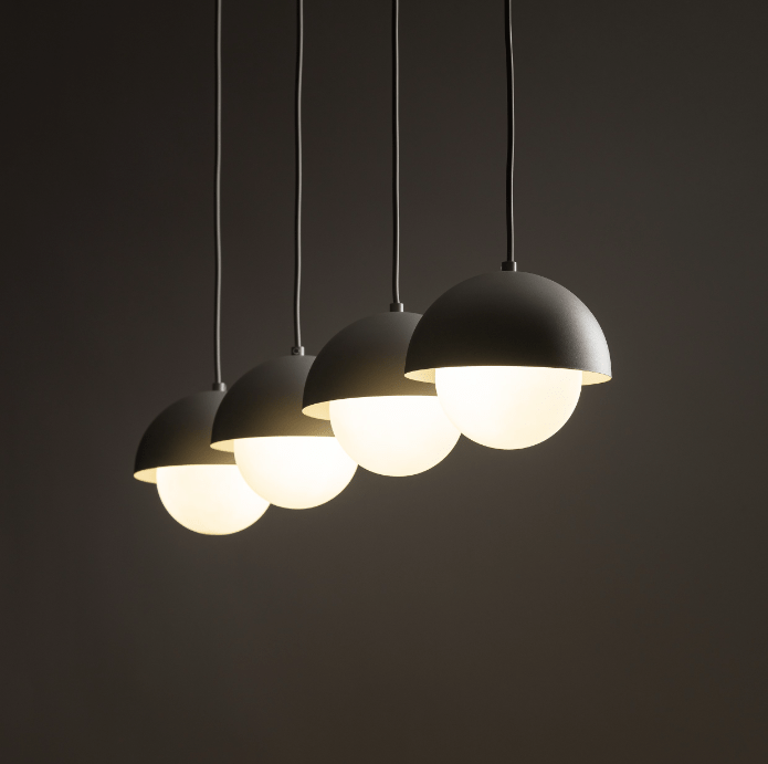 Beżowa lampa wisząca Bono TK z czterema kulami na listwie