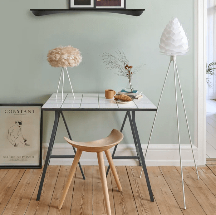 Lampa sufitowa lub dekoracyjna lampka nocna Eos S Mini z beżowymi piórami